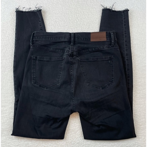 MADEWELL • Black High-Rise Distressed Knee Skinny Jeans - Picture 6 of 16